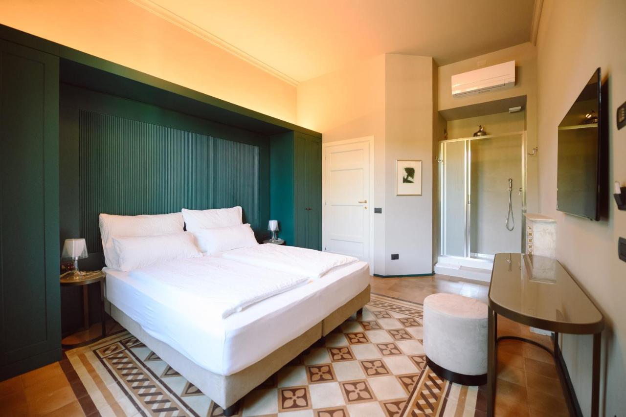 Palazzo Froussard B&B And Living Lucca Exterior photo